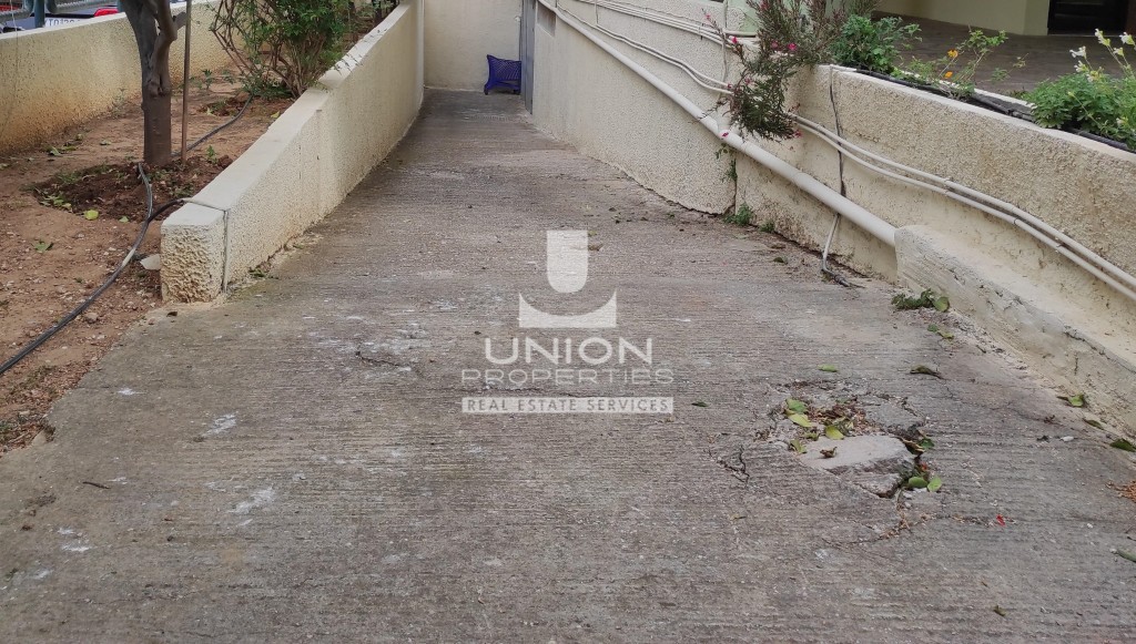 Parking 300 τ.μ. προς πώληση, Αθήνα - Νότια Προάστια, Γλυφάδα