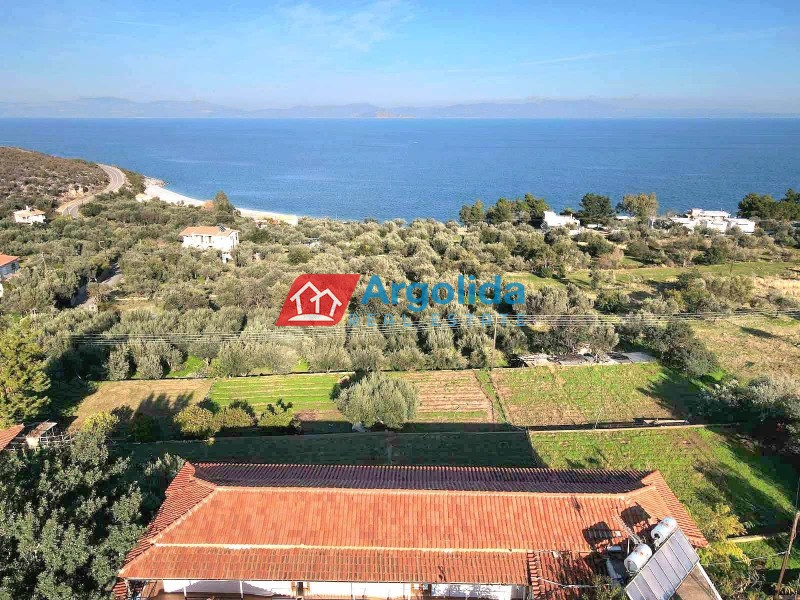 Συγκρότημα διαμερισμάτων 125 τ.μ. πρός πώληση, Αρκαδία, Βόρεια Κυνουρία
