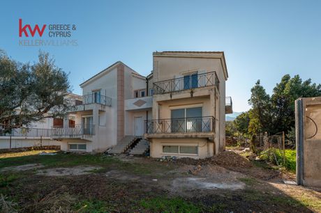 Μεζονέτα 165τ.μ. για πώληση-Ρίο