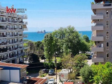 Διαμέρισμα 100τ.μ. για πώληση-Νέα παραλία