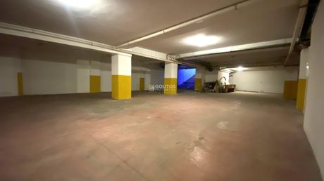 Warehouse 310sqm for rent-Palaio Faliro