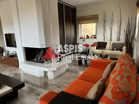 Detached home 230sqm for sale-Kalivia Thorikou