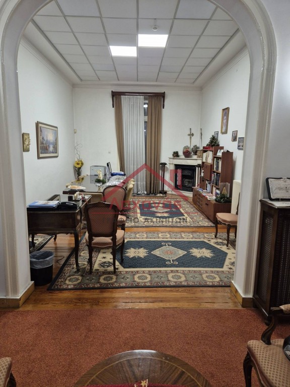 Επιχειρηματικό κτίριο 540 τ.μ. πρός ενοικίαση, Αθήνα - Κέντρο, Λεωφ. Πατησίων - Λεωφ. Αχαρνών