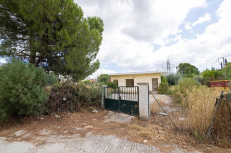 Οικόπεδο 2.437,6τ.μ. για πώληση-Γέρακας