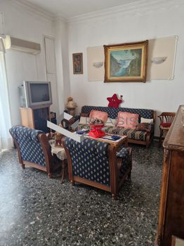 Επιχειρηματικό κτίριο 290 τ.μ. για πώληση