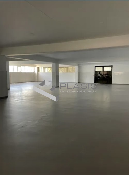 Επιχειρηματικό κτίριο 1.650 τ.μ. προς πώληση, Αθήνα - Βόρεια Προάστια, Άγιος Στέφανος