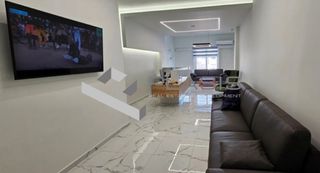 Γραφείο 183 τ.μ. προς πώληση, Hilton-thumb-1