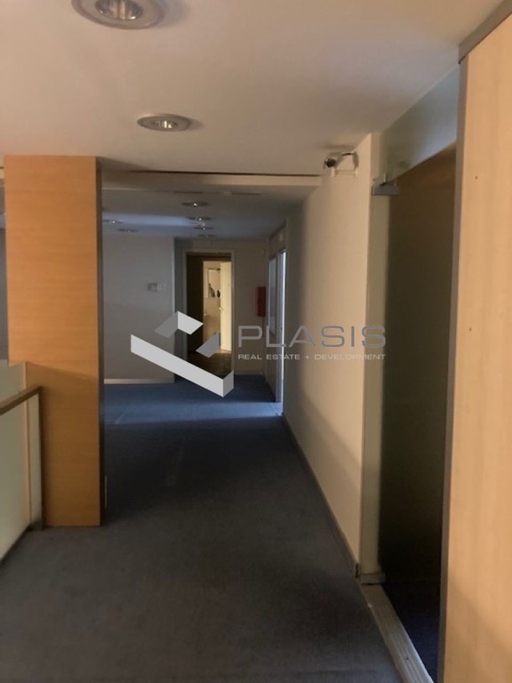 Κατάστημα 250 τ.μ. πρός ενοικίαση, Αθήνα - Κέντρο, Κέντρο