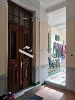 Επιχειρηματικό κτίριο 680 τ.μ. για πώληση