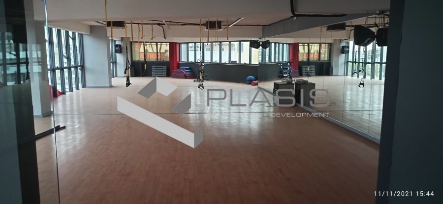 Επιχειρηματικό κτίριο 5.700 τ.μ. προς πώληση, Γαλάτσι