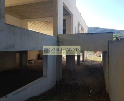 Επιχειρηματικό κτίριο 960τ.μ. για πώληση-Μαρκόπουλο
