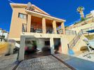 Detached home 200sqm for rent-