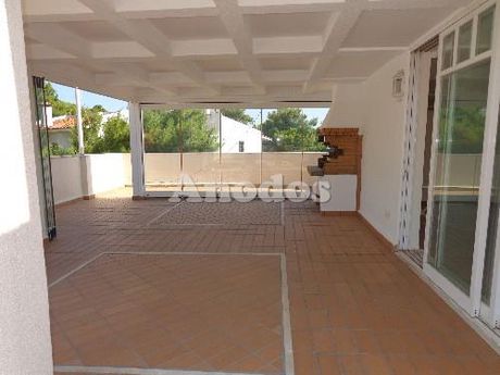 Διαμέρισμα 250τ.μ. για πώληση-Κηφισιά » Πολιτεία