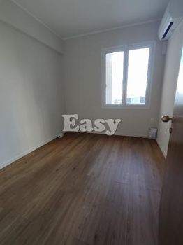 Office 12sqm for sale-Kentro » Plateia Klafthmonos