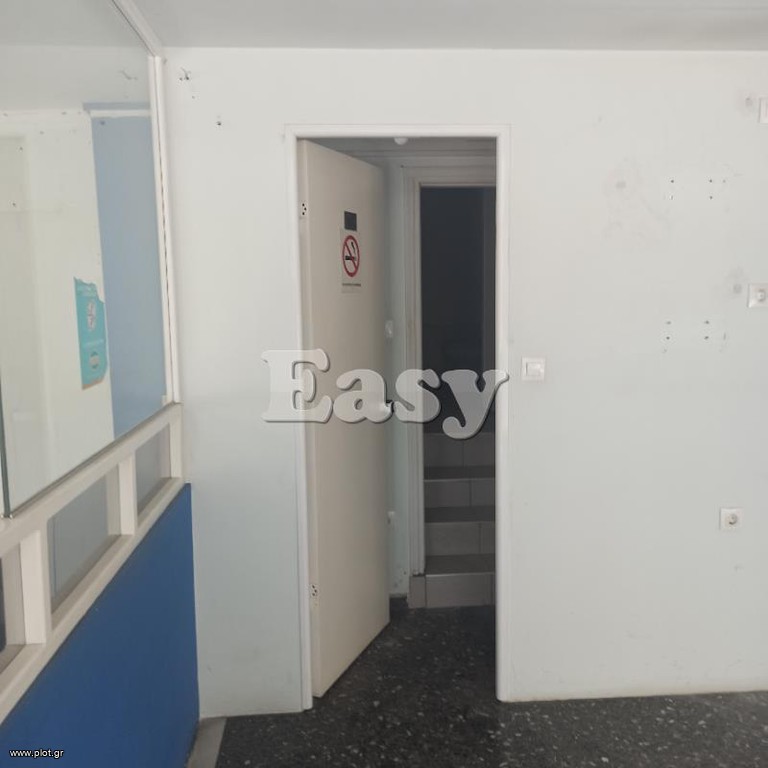 Κατάστημα 80 τ.μ. προς ενοικίαση, Φρεαττύδα