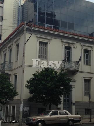Επιχειρηματικό κτίριο 805 τ.μ. για πώληση, Πειραιάς, Φρεαττύδα