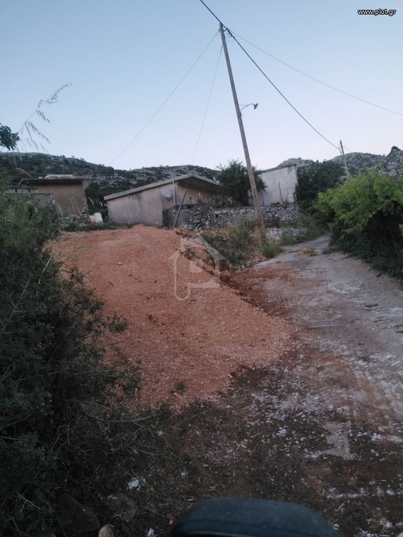 Μονοκατοικία 410 τ.μ. προς πώληση, Καρές Σφακίων