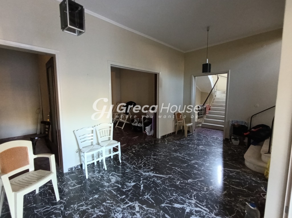 Κτίριο 1.150 τ.μ. πρός πώληση, Αττική - Υπόλοιπο, Μαρκόπουλο