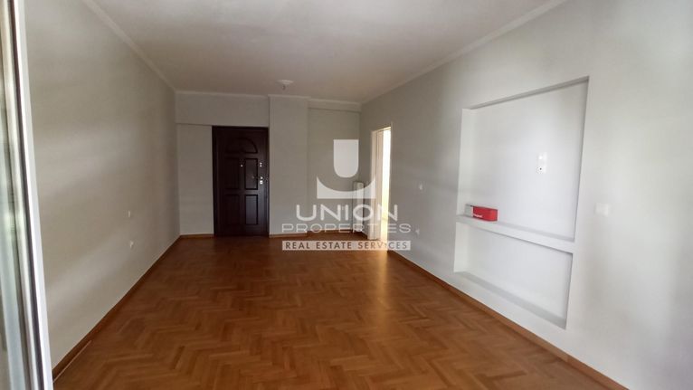 Apartment 70 sqm for rent, Athens - South, Alimos