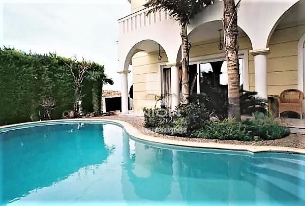 Detached home 360 sqm for sale, Athens - South, Alimos