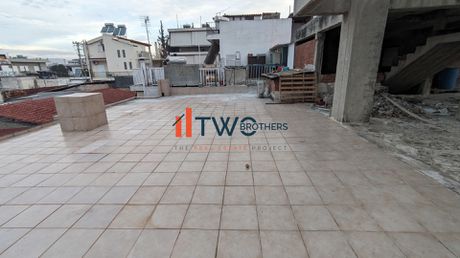Business bulding 350sqm for sale-Tavros