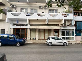 Κατάστημα 150 τ.μ. προς πώληση, Κιάτο-thumb-10
