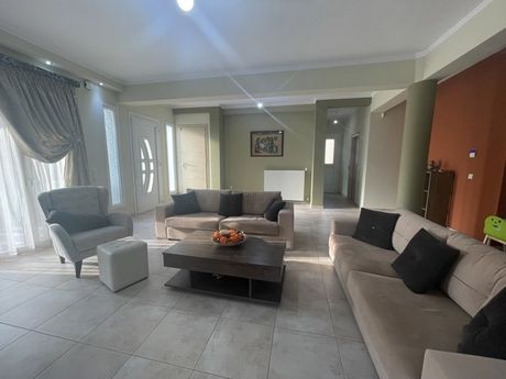 Maisonette 391sqm for sale-Chios