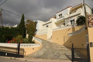 Βίλλα 230 τ.μ. προς πώληση, Ομηρούπολη-thumb-3
