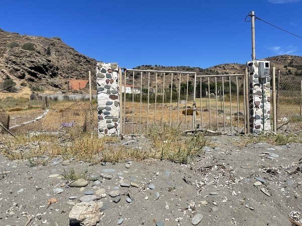 Αγροτεμάχια 1.650 τ.μ. πρός πώληση, Ν. Χίου, Χίος