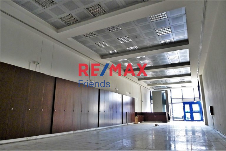 Κατάστημα 280 τ.μ. προς ενοικίαση, Κολωνός