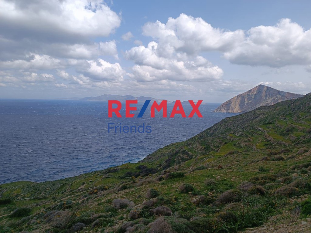 Αγροτεμάχια 15.300 τ.μ. πρός πώληση, Κυκλάδες, Φολέγανδρος