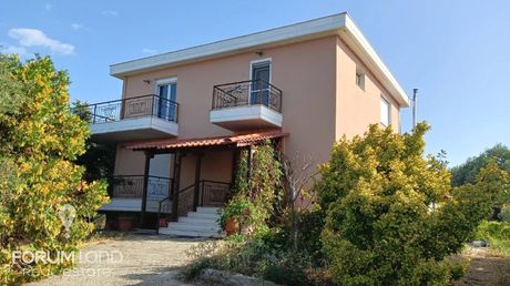 Βίλλα 340 τ.μ. πρός πώληση