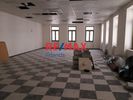 Business bulding 370sqm for rent-Port