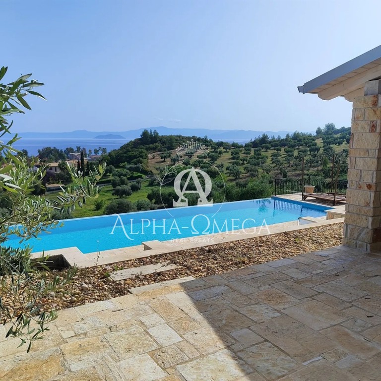 Βίλλα 260 τ.μ. πρός πώληση, Χαλκιδική, Κασσάνδρα