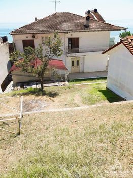 Hotel 565sqm for sale-Methoni » Makrigialos