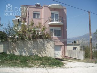 Μεζονέτα 294 τ.μ. για πώληση