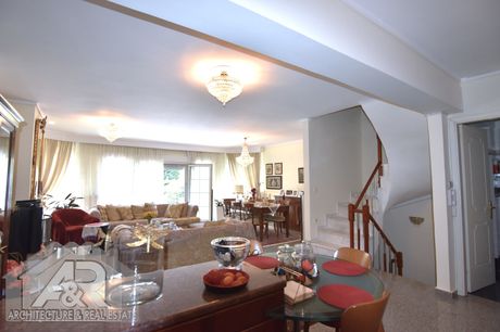 Maisonette 250 sqm for sale