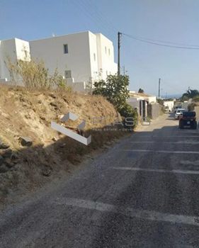 Οικόπεδο 810τ.μ. για πώληση-Σαντορίνη