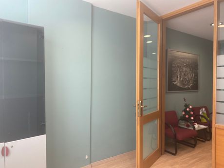 Office 50sqm for rent-Center