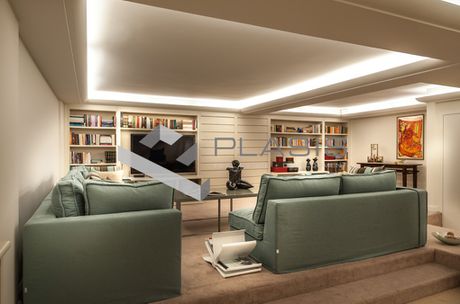 Μεζονέτα 516 τ.μ. για πώληση