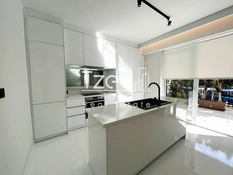 Διαμέρισμα 160τ.μ. για ενοικίαση-Βουλιαγμένη » Κέντρο