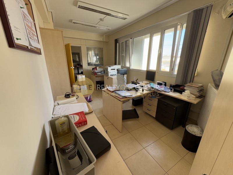 Γραφείο 430 τ.μ. πρός ενοικίαση, Αττική - Υπόλοιπο, Μαρκόπουλο