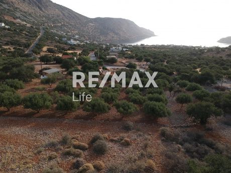 Land plot 5.320 sqm for sale