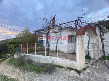Μονοκατοικία 35τ.μ. για πώληση-Σητεία