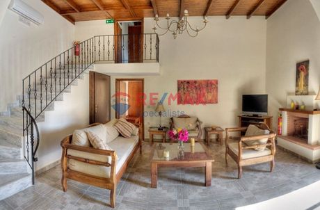 Villa 78sqm for sale-Vamos