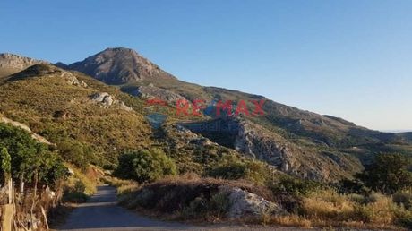 Land plot 715sqm for sale-Kissamos