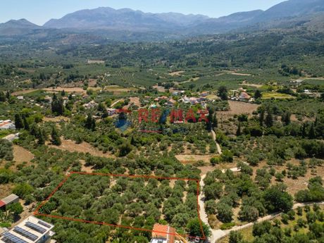 Land plot 3.181sqm for sale-Krionerida