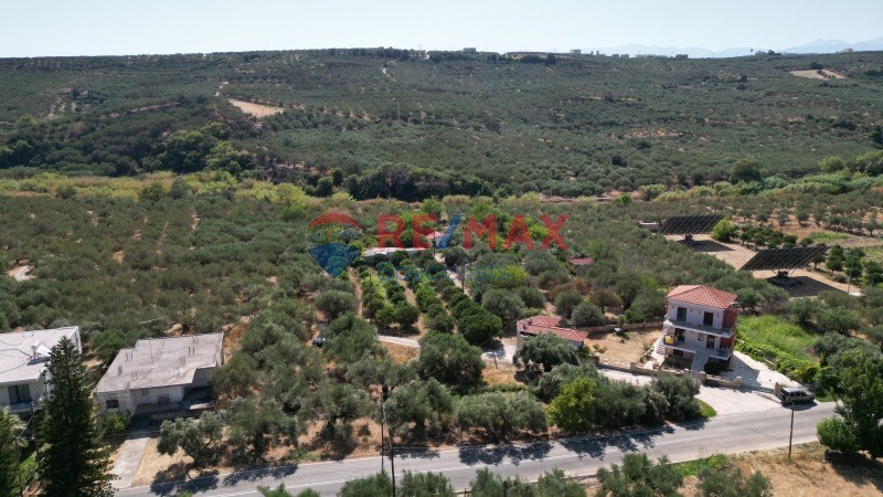 Land plot 702 sqm for sale, Spilia, Kolimvari