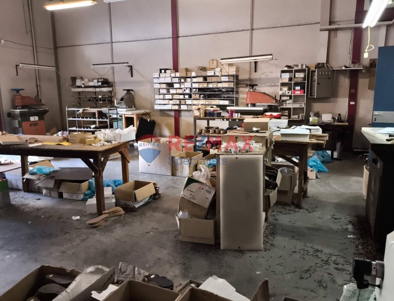 Craft space 200 sqm for sale, Souda Center