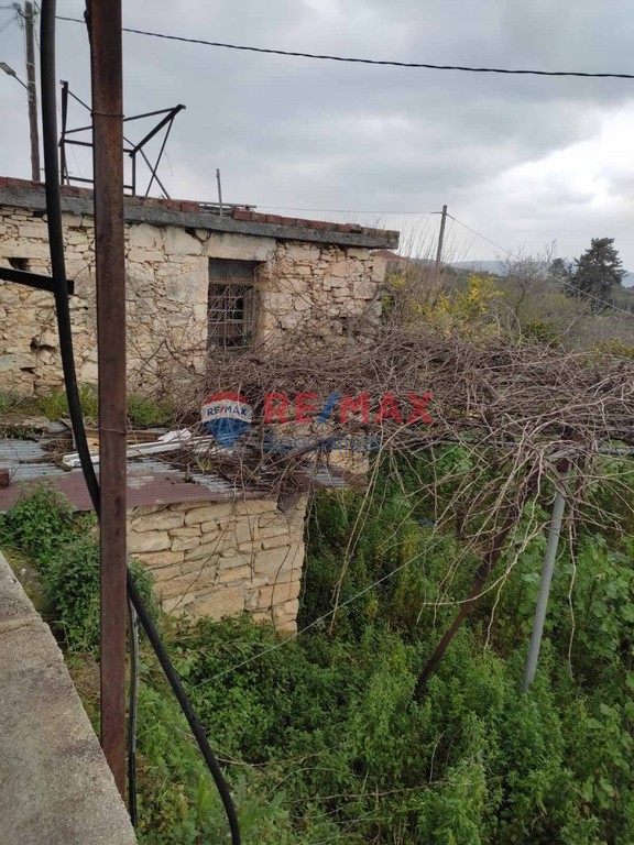 Land plot 370 sqm for sale, Chania Prefecture, Fre
